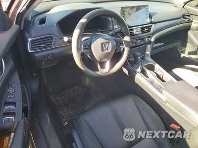 Zdjęcie 8 z 12 samochodu: 2019 HONDA ACCORD EX VIN:1HGCV1F45KA117926 - miniatura