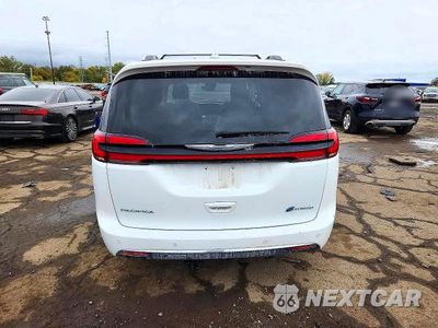 Zdjęcie 6 z 14 samochodu: 2021 CHRYSLER PACIFICA HYBRID LIMITED VIN:2C4RC1S74MR563112 - miniatura