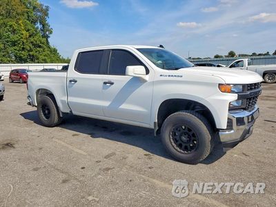 Czwarte zdjęcie samochodu z boku: 2022 CHEVROLET SILVERADO LTD C1500 VIN:1GCPWAED8NZ208256 - miniatura