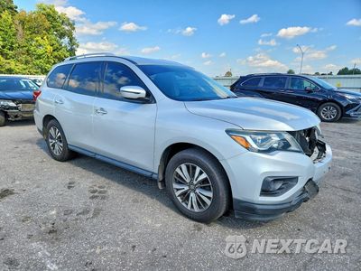 Czwarte zdjęcie samochodu z boku: 2017 NISSAN PATHFINDER S VIN:5N1DR2MM9HC903642 - miniatura