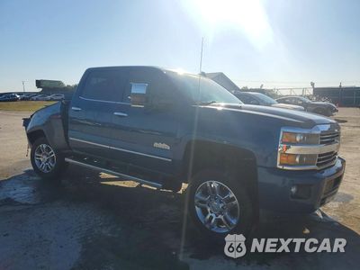Czwarte zdjęcie samochodu z boku: 2016 CHEVROLET SILVERADO C1500 HEAVY DUTY VIN:1GC1KXE89GF245599 - miniatura