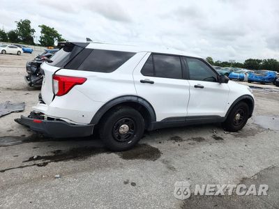 Trzecie zdjęcie samochodu z tyłu: 2021 FORD EXPLORER POLICE INTERCEPTOR VIN:1FM5K8AB8MGB46539 - miniatura