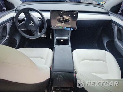 Zdjęcie 8 z 13 samochodu: 2024 TESLA MODEL Y VIN:7SAYGDEF8RF045627 - miniatura