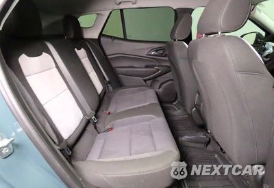Zdjęcie 6 z 11 samochodu: 2025 CHEVROLET TRAX LS VIN:KL77LFEP7SC293442 - miniatura