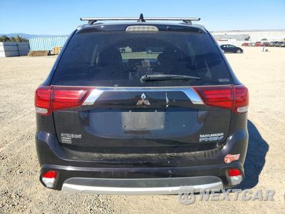 Zdjęcie 6 z 13 samochodu: 2018 MITSUBISHI OUTLANDER SE VIN:JA4J24A54JZ060144 - miniatura