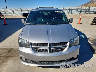 Piąte zdjęcie samochodu w środku: 2016 DODGE GRAND CARAVAN R/T VIN:2C4RDGEG3GR373110 - miniatura