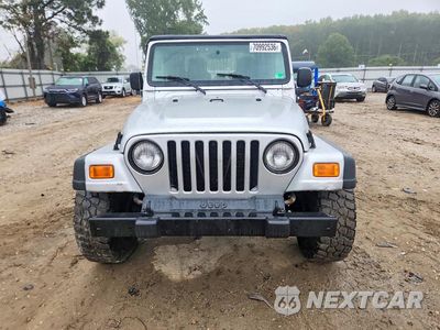 Piąte zdjęcie samochodu w środku: 2005 JEEP WRANGLER X VIN:1J4FA39S75P357696 - miniatura