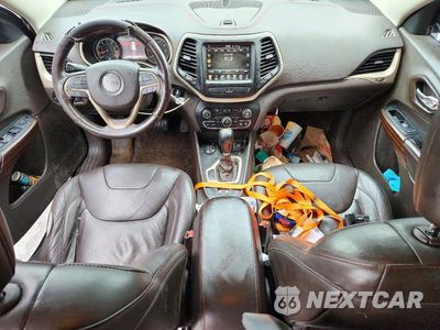Zdjęcie 8 z 13 samochodu: 2015 JEEP CHEROKEE TRAILHAWK VIN:1C4PJMBS1FW520733 - miniatura
