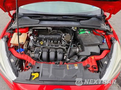 Zdjęcie 11 z 12 samochodu: 2015 FORD FOCUS SE VIN:1FADP3F29FL272714 - miniatura