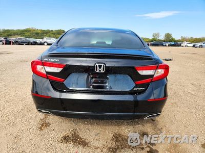 Zdjęcie 6 z 12 samochodu: 2018 HONDA ACCORD SPORT VIN:1HGCV1F33JA081336 - miniatura
