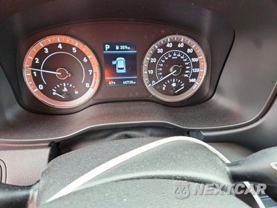 Zdjęcie 9 z 14 samochodu: 2022 HYUNDAI VENUE SEL VIN:KMHRC8A37NU156215 - miniatura