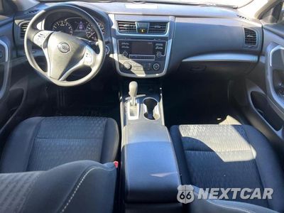 Zdjęcie 9 z 10 samochodu: 2018 NISSAN ALTIMA 2.5 VIN:1N4AL3AP1JC475610 - miniatura