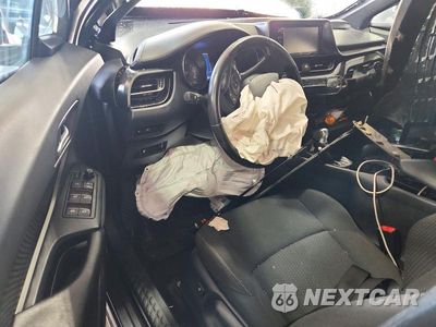 Zdjęcie 8 z 13 samochodu: 2018 TOYOTA C-HR XLE PREMIUM VIN:NMTKHMBX4JR017724 - miniatura