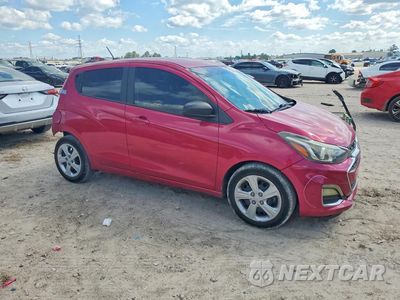 Czwarte zdjęcie samochodu z boku: 2019 CHEVROLET SPARK LS VIN:KL8CB6SA2KC756830 - miniatura