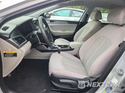 Zdjęcie 7 z 12 samochodu: 2015 HYUNDAI SONATA SE VIN:5NPE24AF2FH066149 - miniatura