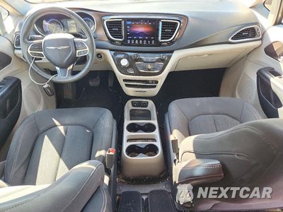 Zdjęcie 8 z 14 samochodu: 2017 CHRYSLER PACIFICA TOURING VIN:2C4RC1DGXHR811981 - miniatura
