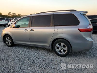 Drugie zdjęcie samochodu z przodu: 2017 TOYOTA SIENNA LE VIN:5TDKZ3DC2HS808203 - miniatura