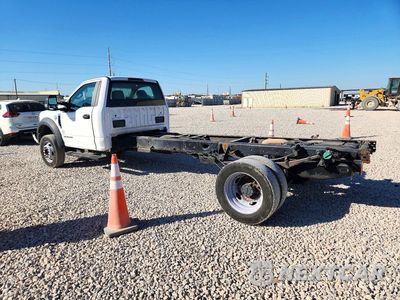 Drugie zdjęcie samochodu z przodu: 2019 FORD F550 SUPER DUTY VIN:1FDUF5GT3KDA04497 - miniatura