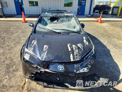 Piąte zdjęcie samochodu w środku: 2024 TOYOTA PRIUS XLE VIN:JTDADABU6R3021025 - miniatura
