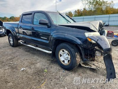 Czwarte zdjęcie samochodu z boku: 2009 TOYOTA TACOMA DOUBLE CAB LONG BED VIN:3TMMU52N89M015125 - miniatura