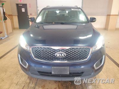 Piąte zdjęcie samochodu w środku: 2018 KIA SORENTO VIN:5XYPGDA58JG396945 - miniatura
