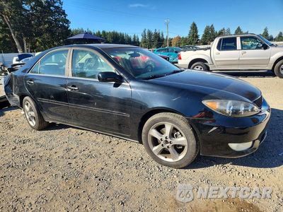 Czwarte zdjęcie samochodu z boku: 2005 TOYOTA CAMRY SE V6 VIN:JTDBA30K150025554 - miniatura