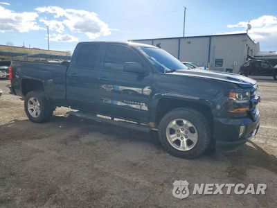 Czwarte zdjęcie samochodu z boku: 2019 CHEVROLET SILVERADO LD K1500 LT VIN:2GCVKPEC0K1196198 - miniatura