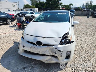 Piąte zdjęcie samochodu w środku: 2010 TOYOTA PRIUS III VIN:JTDKN3DU9A5028585 - miniatura
