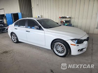 Czwarte zdjęcie samochodu z boku: 2015 BMW 320 I VIN:WBA3B1G58FNT64786 - miniatura