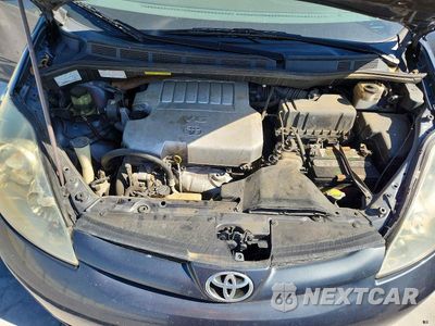 Zdjęcie 12 z 13 samochodu: 2010 TOYOTA SIENNA XLE VIN:5TDYK4CC3AS307669 - miniatura