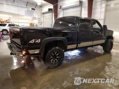 Trzecie zdjęcie samochodu z tyłu: 2006 CHEVROLET SILVERADO K1500 HEAVY DUTY VIN:1GCGK13U06F150418 - miniatura