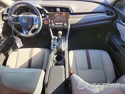 Zdjęcie 8 z 13 samochodu: 2020 HONDA CIVIC EX VIN:19XFC1F38LE219504 - miniatura