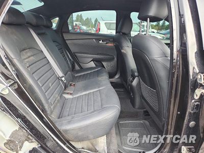 Zdjęcie 10 z 13 samochodu: 2023 KIA FORTE GT LINE VIN:3KPF54AD0PE526361 - miniatura