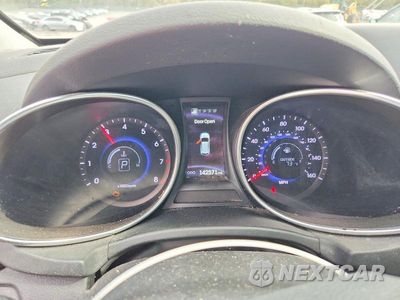 Zdjęcie 9 z 13 samochodu: 2015 HYUNDAI SANTA FE SPORT 2.0T VIN:5XYZWDLA1FG236984 - miniatura