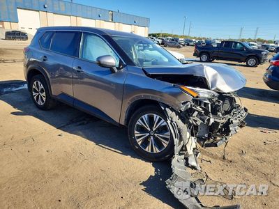 Czwarte zdjęcie samochodu z boku: 2021 NISSAN ROGUE SV VIN:JN8AT3BB2MW201112 - miniatura