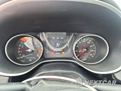 Zdjęcie 9 z 13 samochodu: 2019 JEEP COMPASS LATITUDE VIN:3C4NJCBB0KT646583 - miniatura