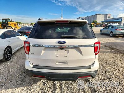 Zdjęcie 6 z 14 samochodu: 2019 FORD EXPLORER XLT VIN:1FM5K7D87KGB34874 - miniatura