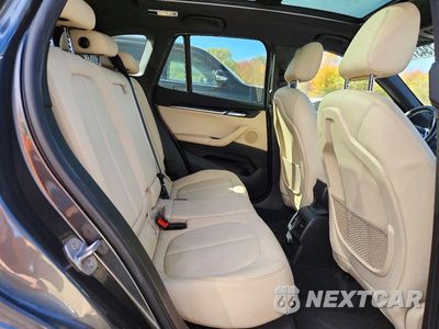 Zdjęcie 11 z 13 samochodu: 2016 BMW X1 XDRIVE28I VIN:WBXHT3C39GP889306 - miniatura