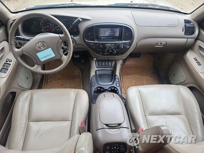 Zdjęcie 8 z 13 samochodu: 2006 TOYOTA SEQUOIA SR5 VIN:5TDBT44A46S264306 - miniatura