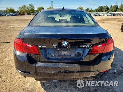 Zdjęcie 6 z 13 samochodu: 2015 BMW 528 XI VIN:WBA5A7C58FD622007 - miniatura