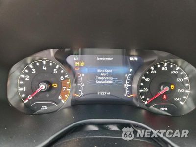 Zdjęcie 9 z 13 samochodu: 2024 JEEP COMPASS LATITUDE VIN:3C4NJDBN9RT596907 - miniatura