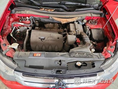 Zdjęcie 12 z 13 samochodu: 2015 MITSUBISHI OUTLANDER SE VIN:JA4AD3A34FZ001282 - miniatura