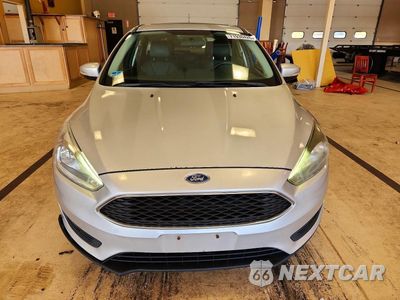 Piąte zdjęcie samochodu w środku: 2016 FORD FOCUS SE VIN:1FADP3K23GL316116 - miniatura
