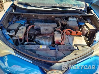 Zdjęcie 12 z 13 samochodu: 2017 TOYOTA RAV4 HYBRID XLE VIN:JTMRJREV9HD115732 - miniatura