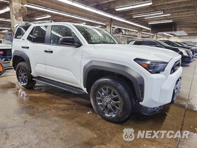 Czwarte zdjęcie samochodu z boku: 2026 TOYOTA 4RUNNER SR5 VIN:JTEVA5BRXT5137039 - miniatura