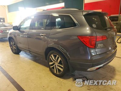 Drugie zdjęcie samochodu z przodu: 2017 HONDA PILOT ELITE VIN:5FNYF6H00HB104705 - miniatura