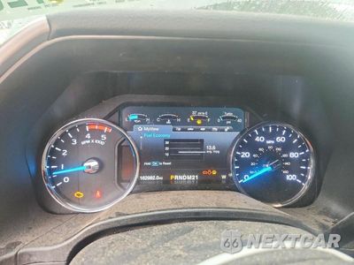 Zdjęcie 9 z 12 samochodu: 2019 FORD F350 SUPER DUTY VIN:1FT8W3BT0KEF92614 - miniatura