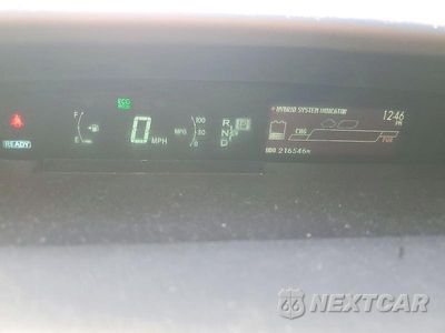 Zdjęcie 9 z 12 samochodu: 2012 TOYOTA PRIUS THREE VIN:JTDKN3DU9C1527879 - miniatura