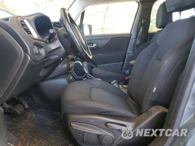 Zdjęcie 7 z 13 samochodu: 2017 JEEP RENEGADE LATITUDE VIN:ZACCJABB0HPG42190 - miniatura