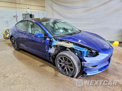 Czwarte zdjęcie samochodu z boku: 2022 TESLA MODEL 3 VIN:5YJ3E1EA7NF371851 - miniatura